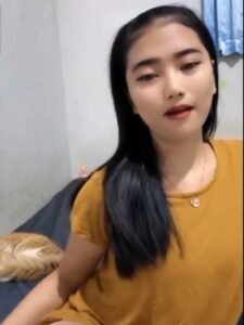 Bella Moza Cewek Tiktok Omek Bikin Greget